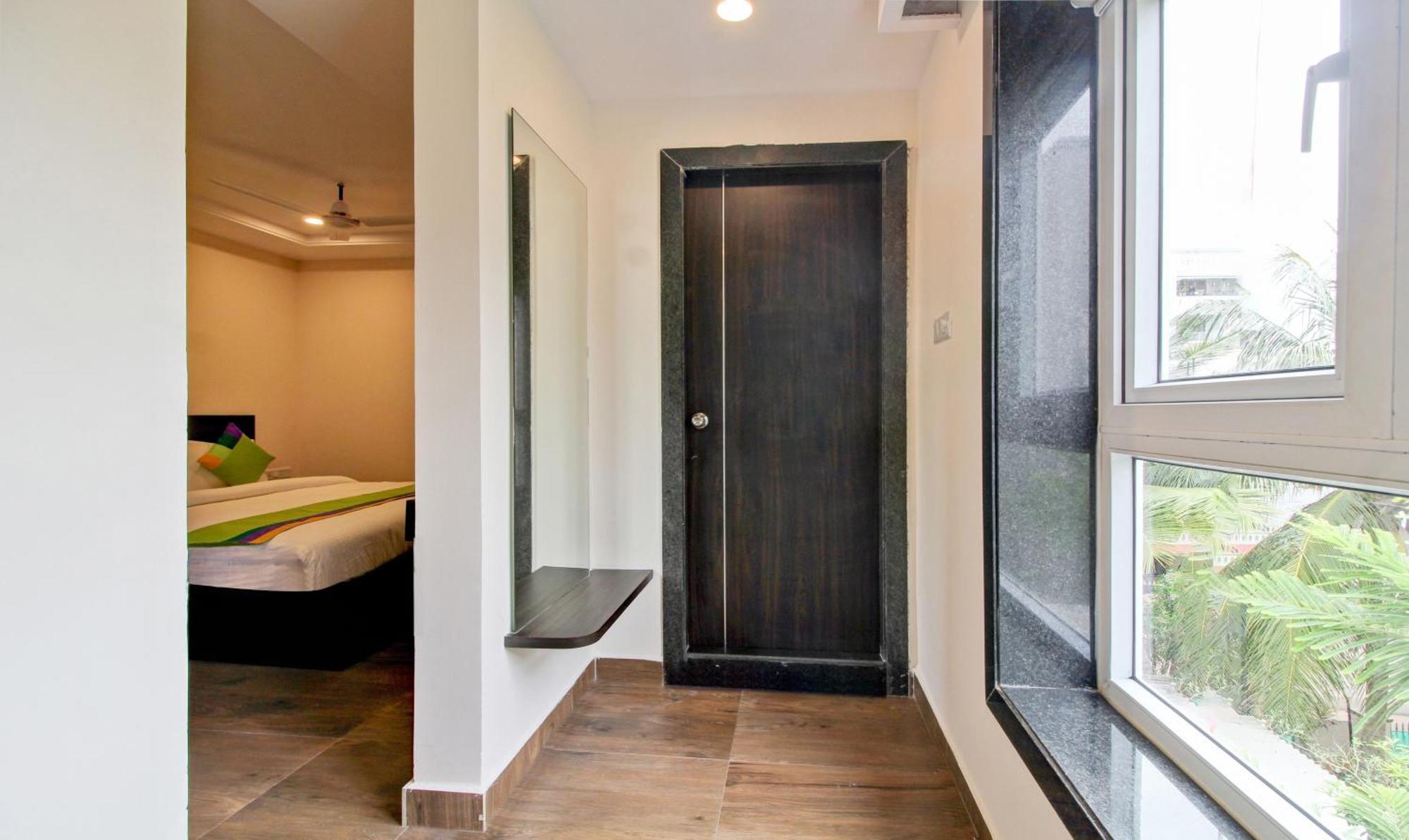 Treebo Trend Excella Hotel Visakhapatnam Ngoại thất bức ảnh