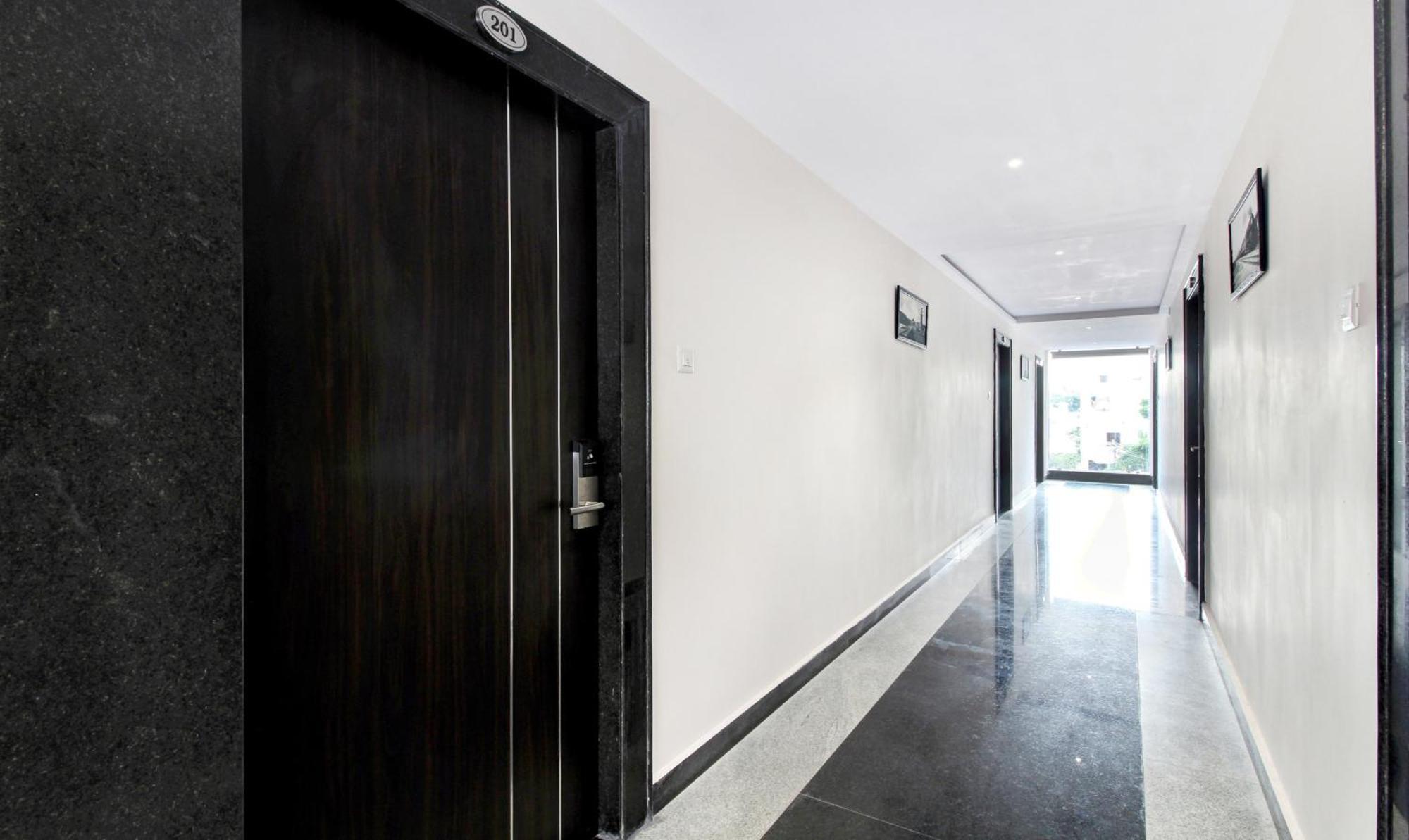 Treebo Trend Excella Hotel Visakhapatnam Ngoại thất bức ảnh